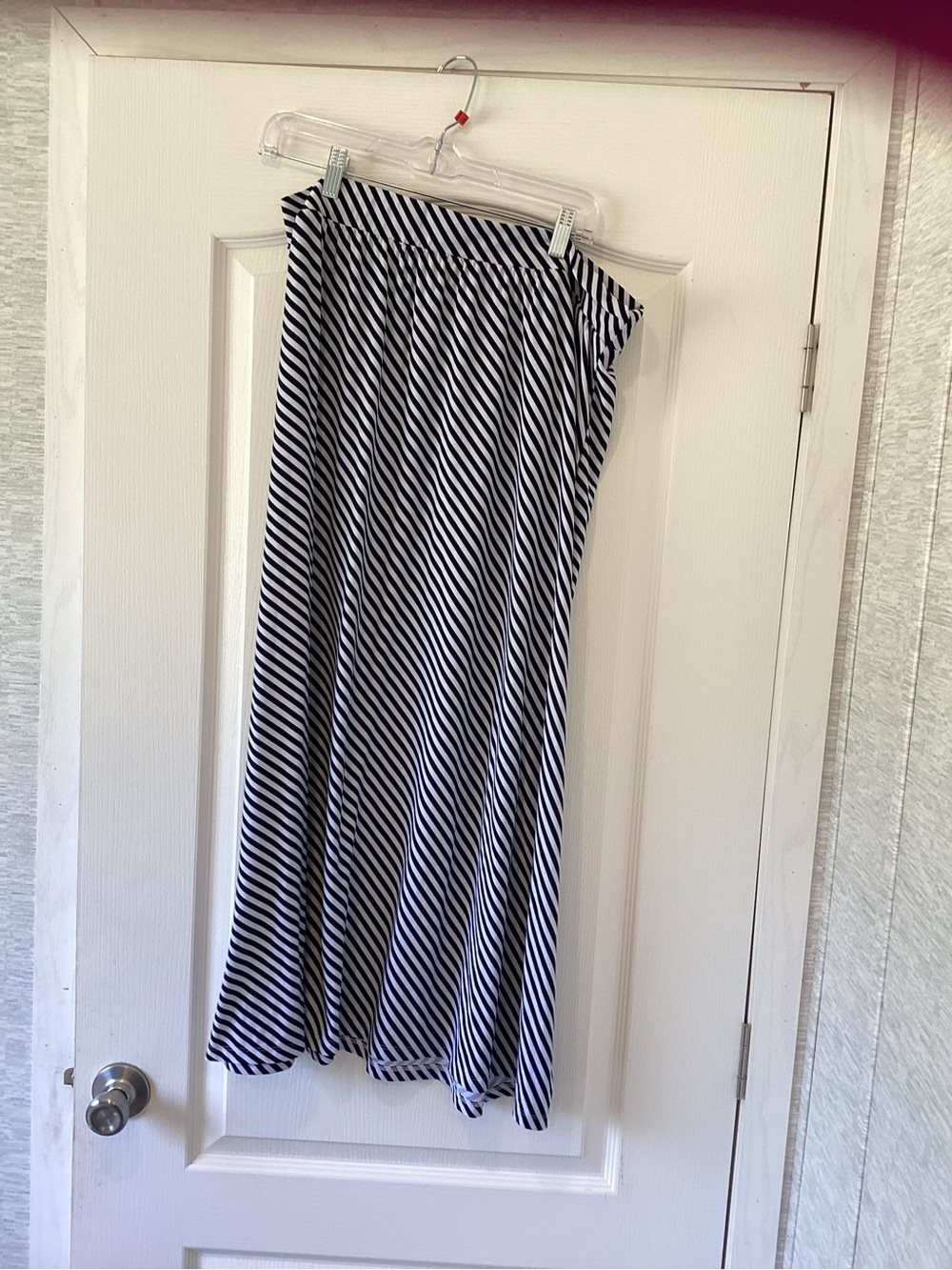 Terra & Sky Black and White Striped Maxi skirt 1XL EUC
